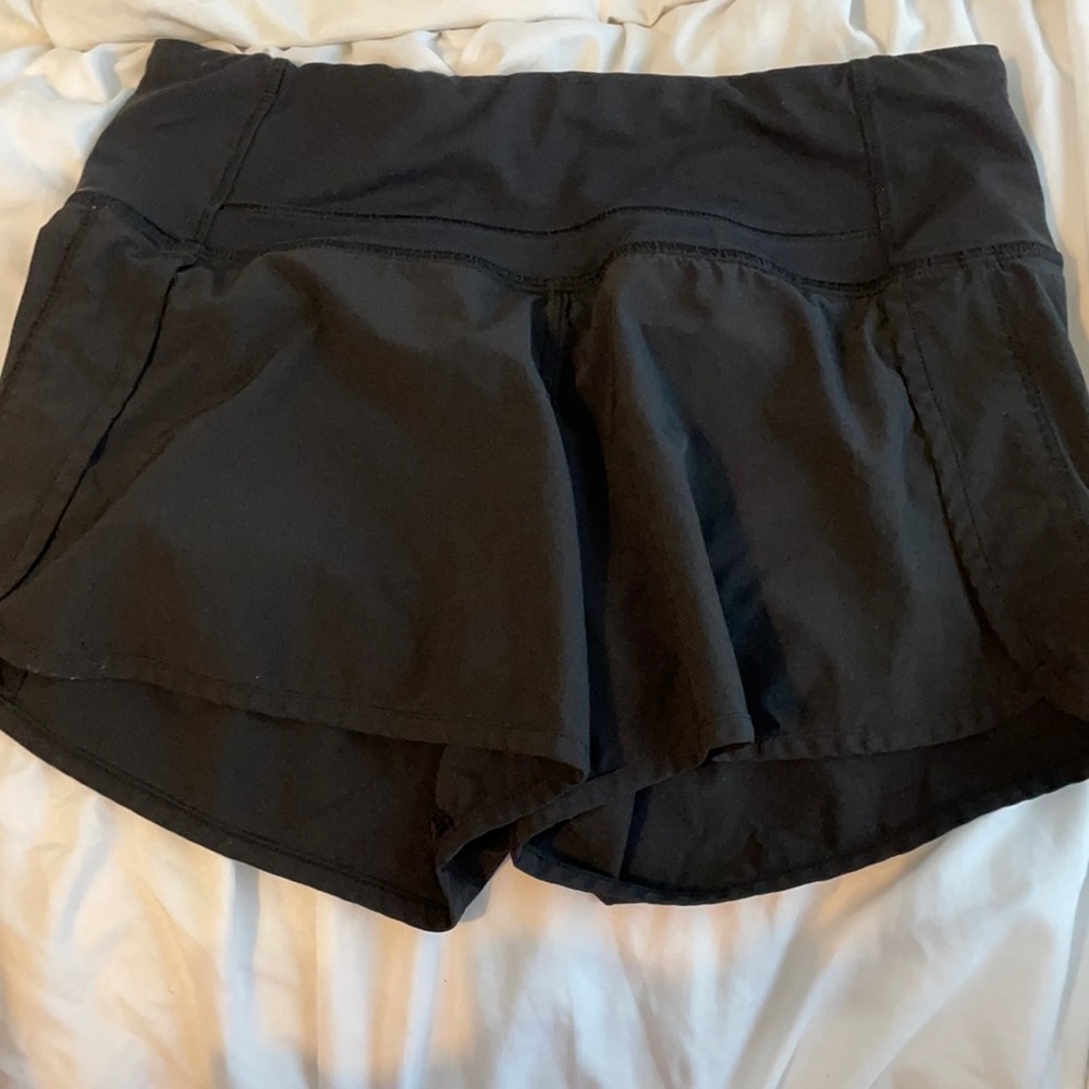 black speed up shorts